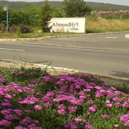 Луксозна вила Rose, Almond Hills Кошарица